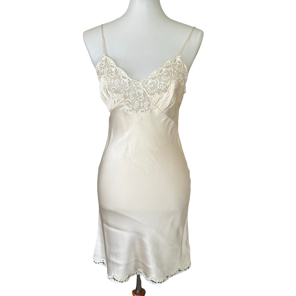 Vintage 90s Silk Lace Trim Negligee Chemise Ivory Cream Small - Picture 2 of 10